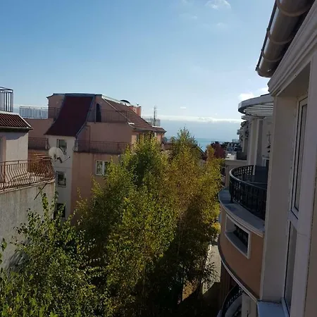 Apartman Mellia 5