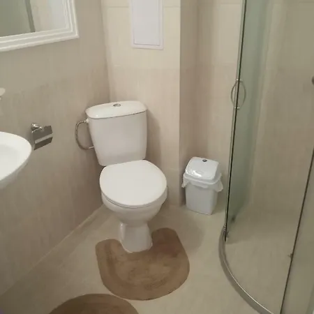 Mellia 5 Apartman Ravda