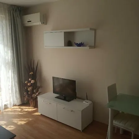 Apartman Mellia 5 Ravda